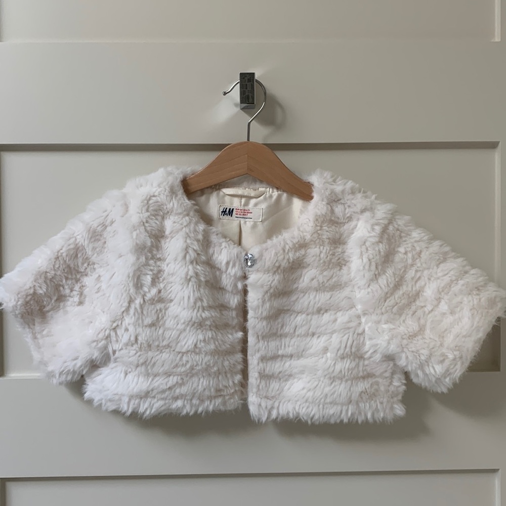 US 6/7 H&M Cropped Faux Fun Cardigan
